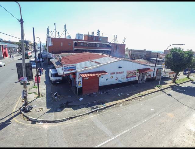 M² BUILDING FOR SALE IN ROSETTENVILLE